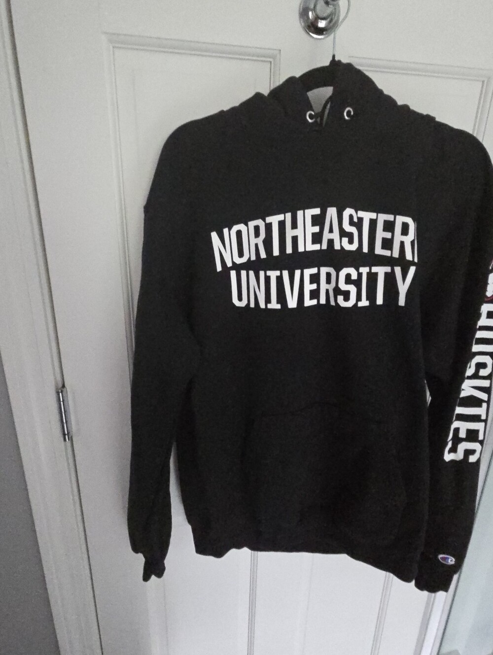 NWOT Northeastern University Huskies Hoodie Sweatshirt Men's Size Large